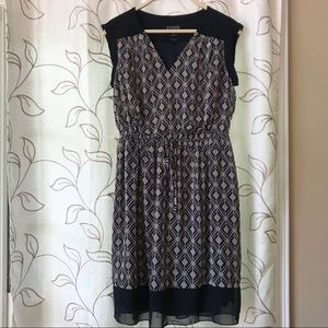 Patterned Sleeveless Dress